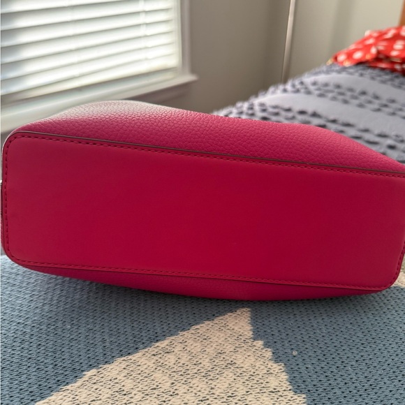 Michael Kors Carson Small Pebbled Leather Satchel in Dragon Fruit NWT - Picture 6 of 9